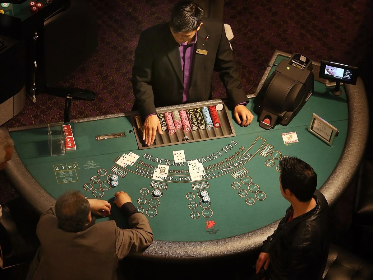 Barha Win کیسینو میں پوکر گیمز